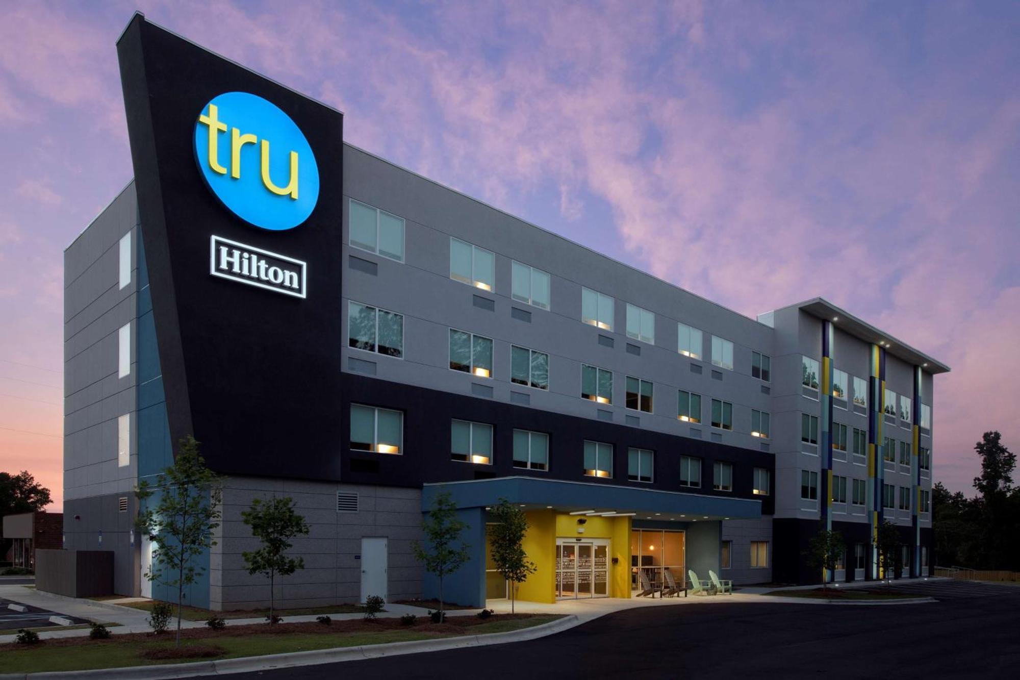 Tru By Hilton Tallahassee Central Exterior photo